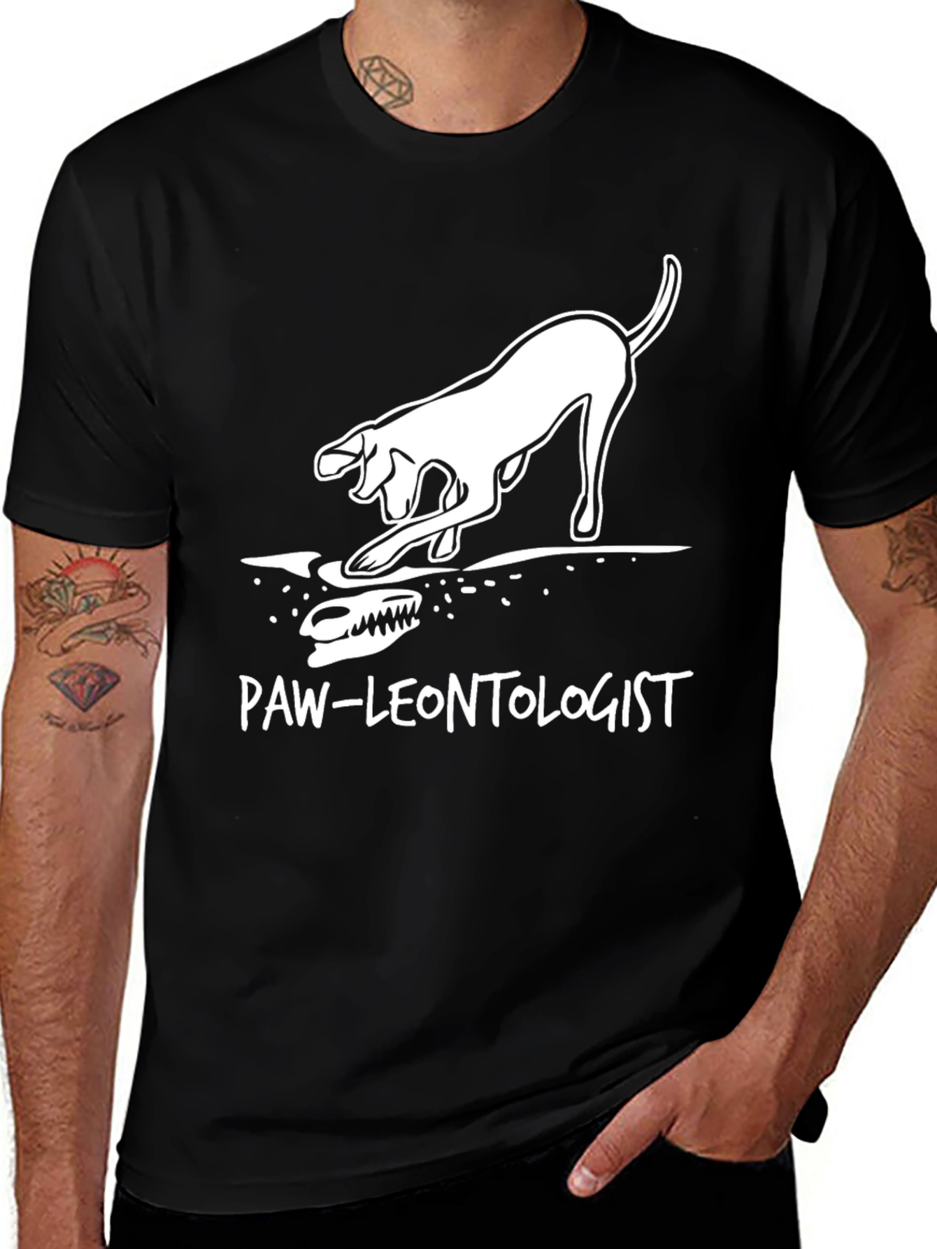 Paw-leontology T-Shirt: Dog Digging Dinosaur Bones