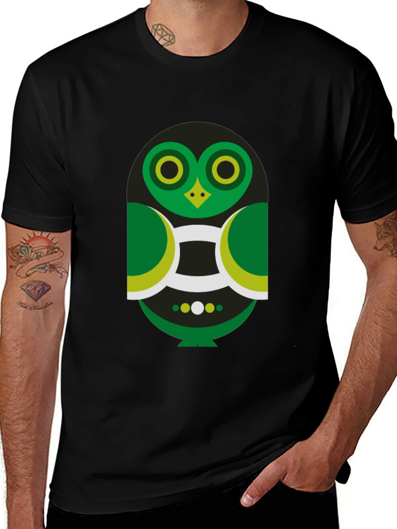 Geometric Owl Graphic Tee - Modern Style
